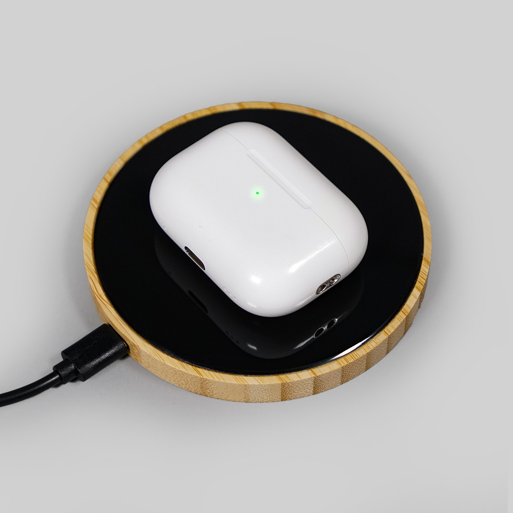 15W Light Up Logo Round Bamboo Fast Wireless Charger