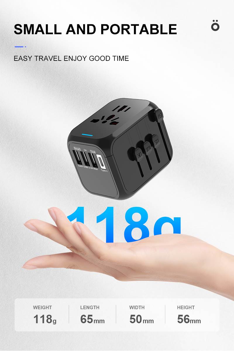 通用旅行轉換插頭 ( 3 x USB + 1 Type C port )