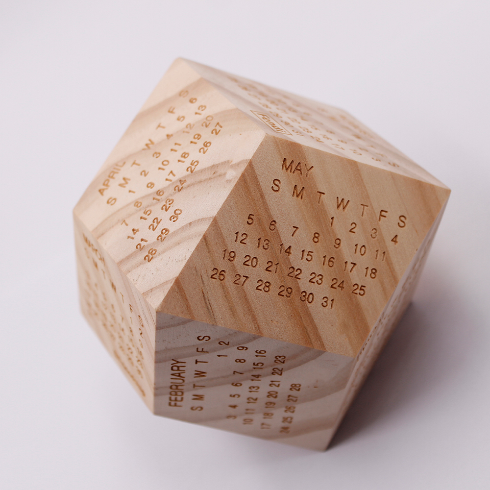 Wooden Desktop Calendars