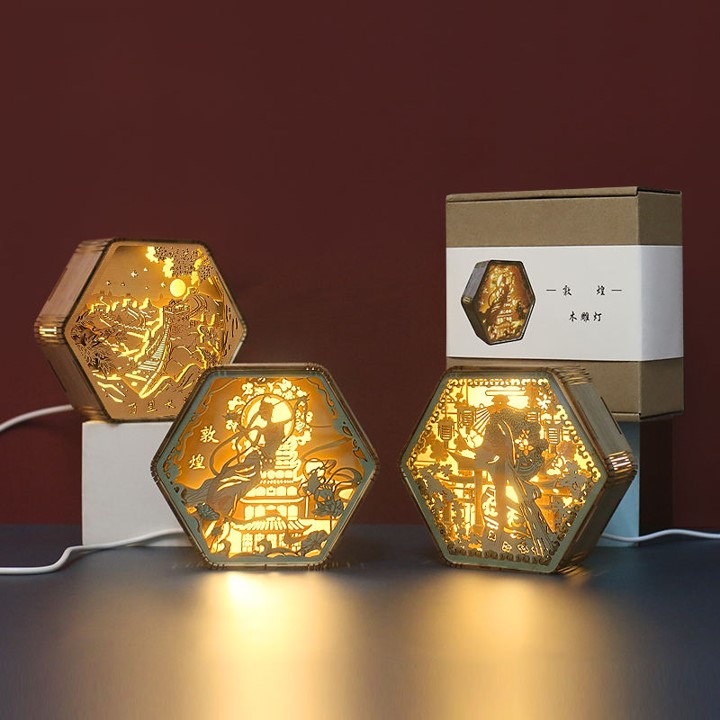Classical Decorative Lights Wood Carving Lamp