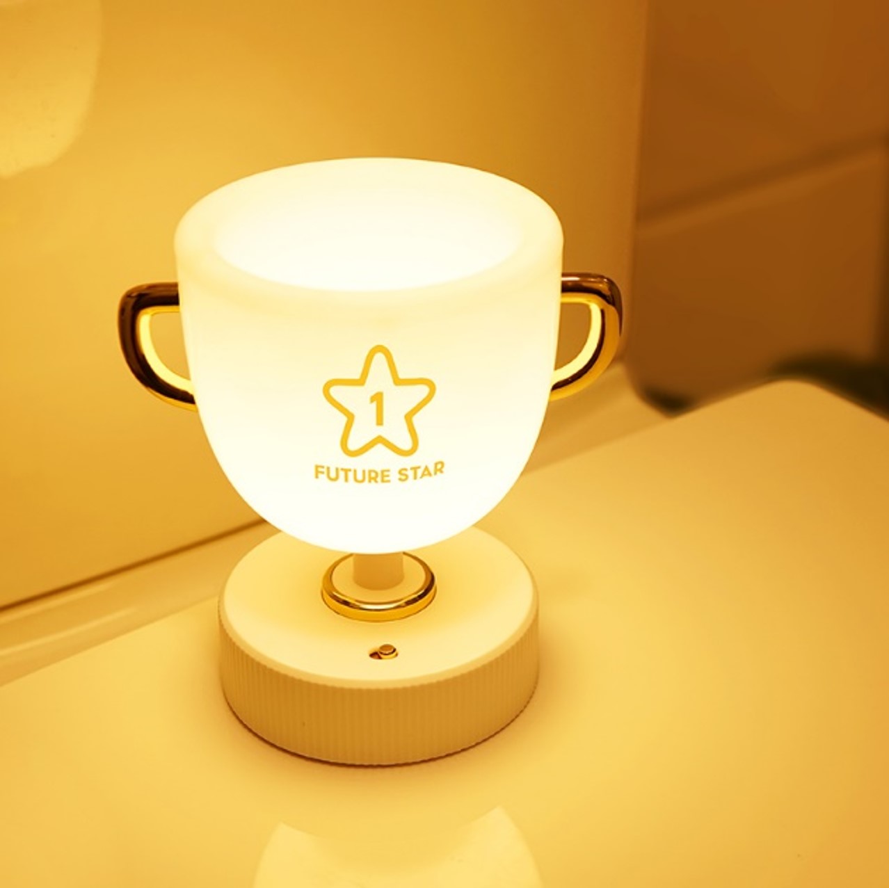 Multi-functional trophy pen container Night Light USB Rechargeable remote control colorful lights