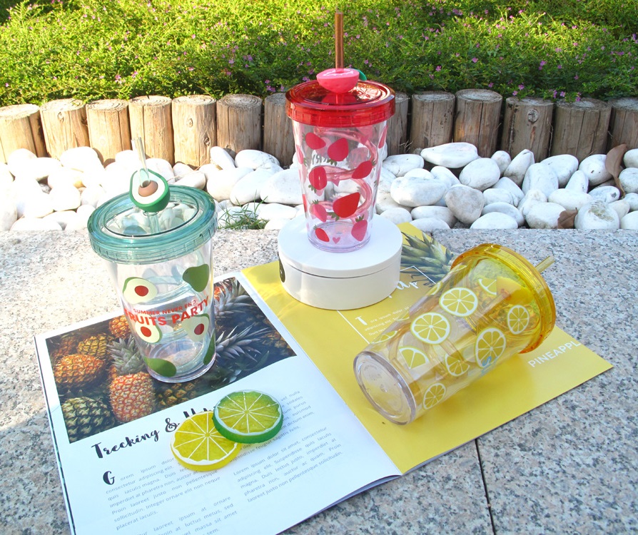 Novelty Plastic Drinking Cups