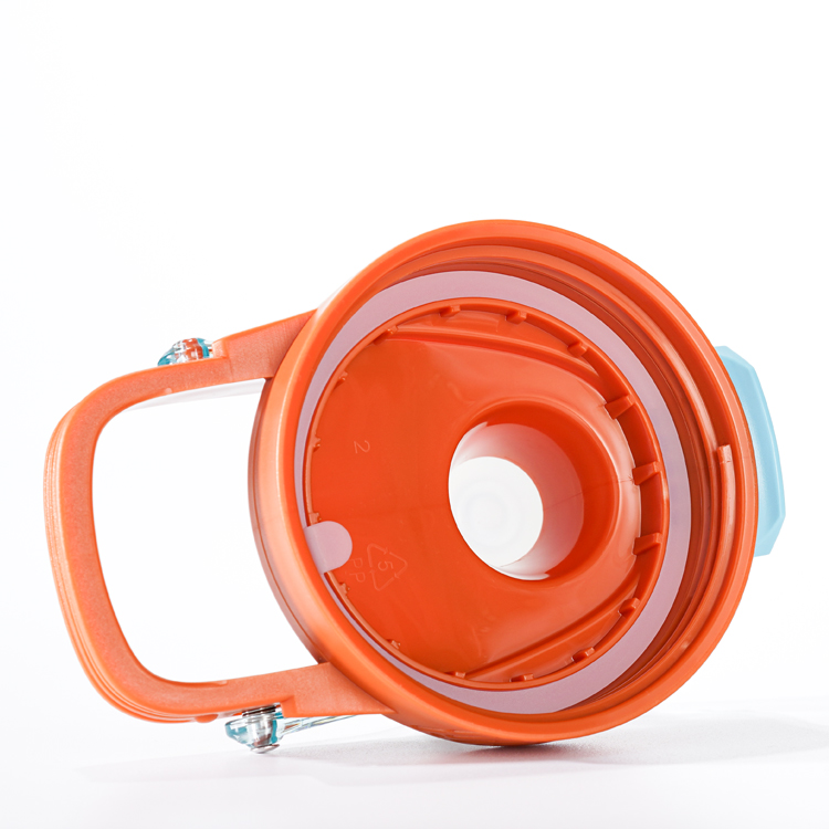 Water Bottle with Fruit Strainer