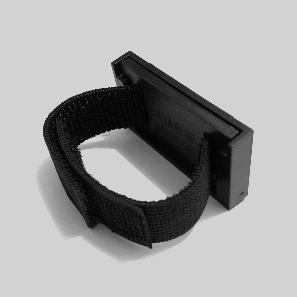 Die-cut Mic Tag